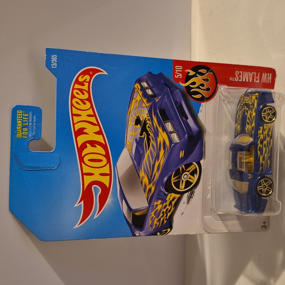B23 Hot Wheels 77 Pontiac Firebird   with shipping protector